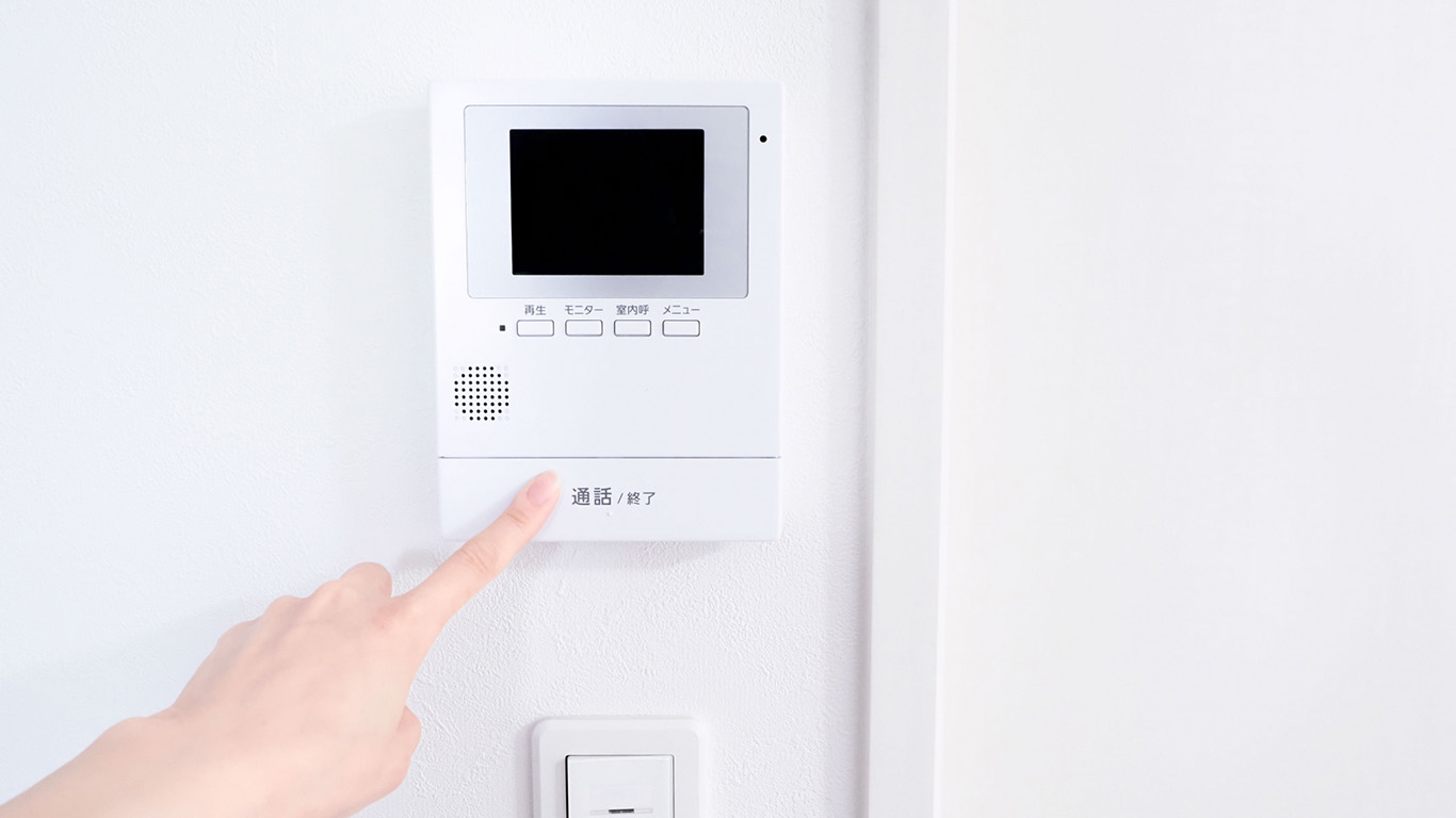 手に届きやすい高さを考える:インターフォンとポストの設置ポイント