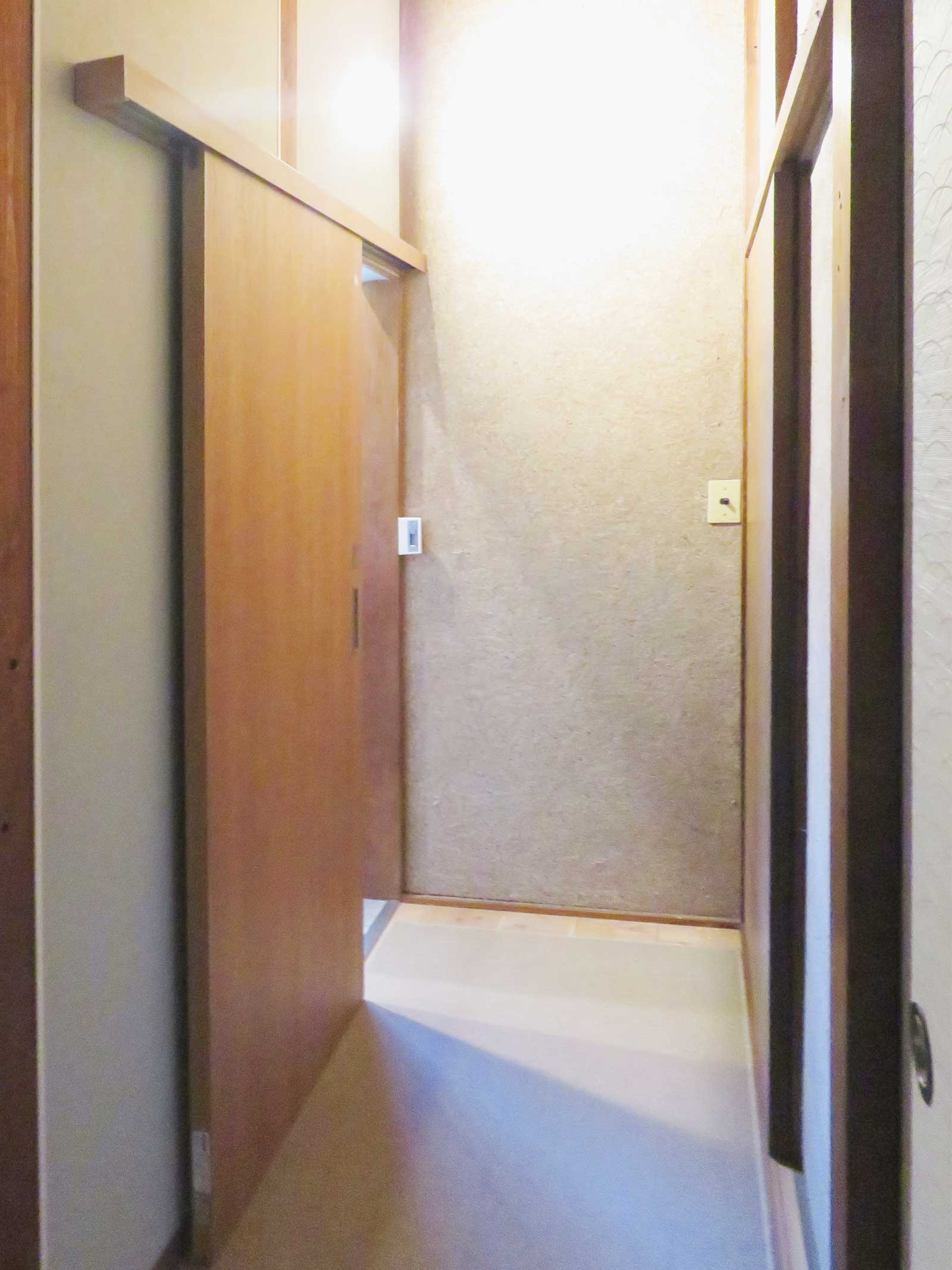 トイレ 開き戸→引き戸