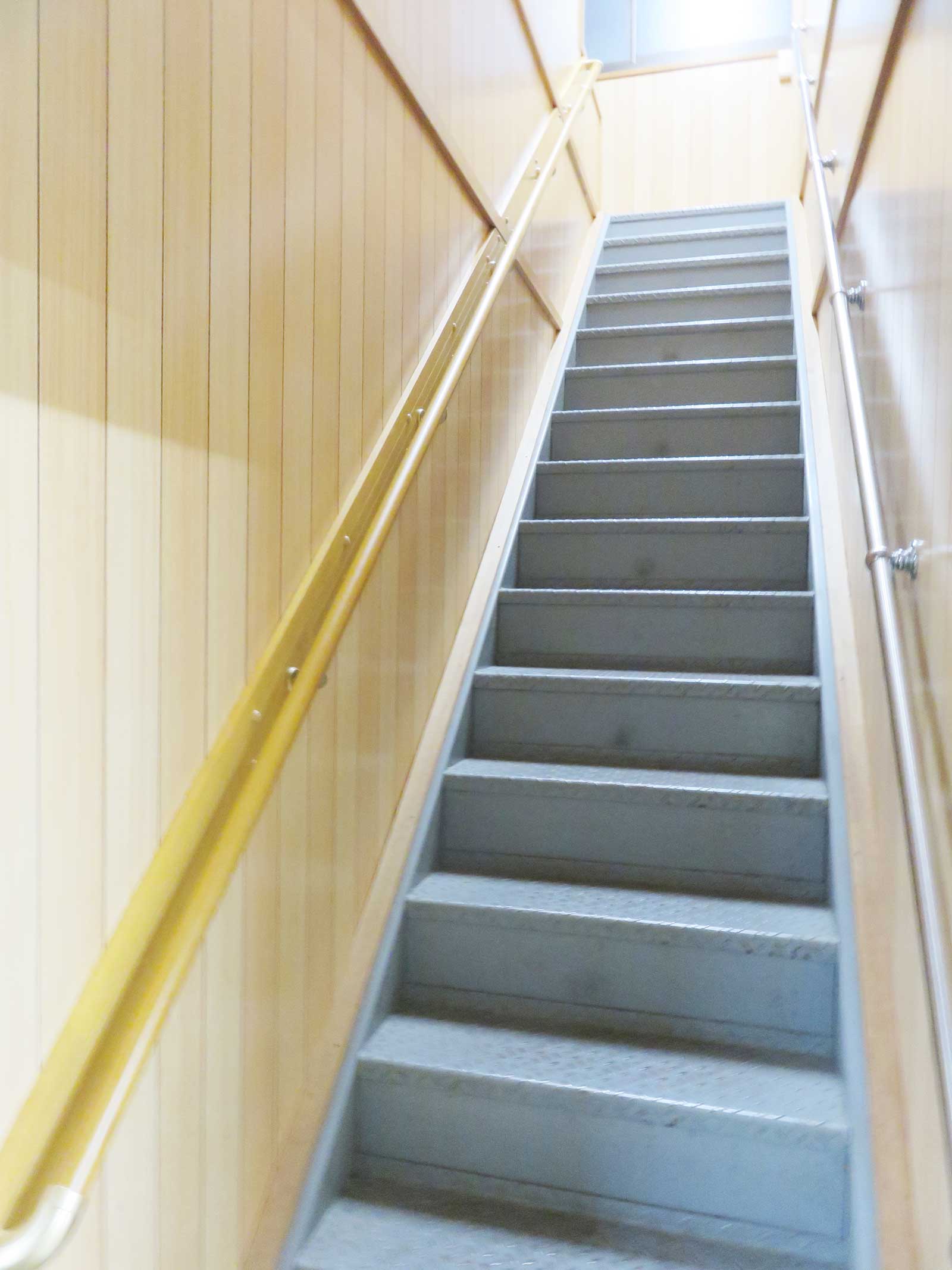 階段手すり 施工後