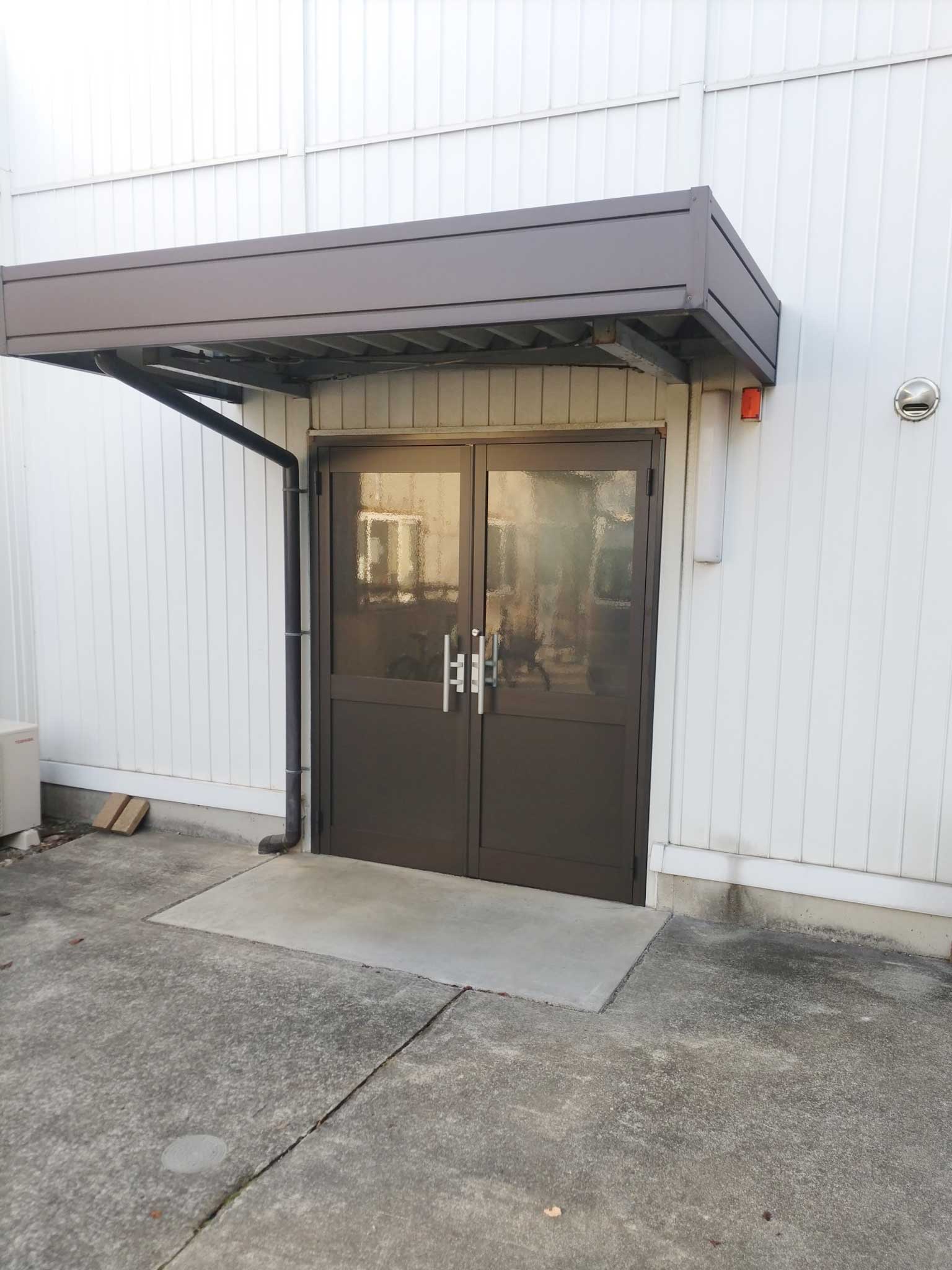 玄関ドア 両開きドア