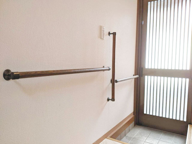 縦手すり　横手すり