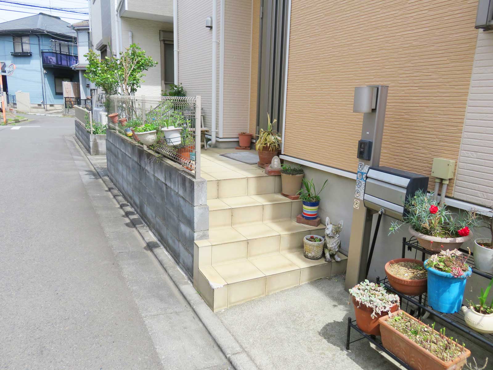 屋外階段　施工前