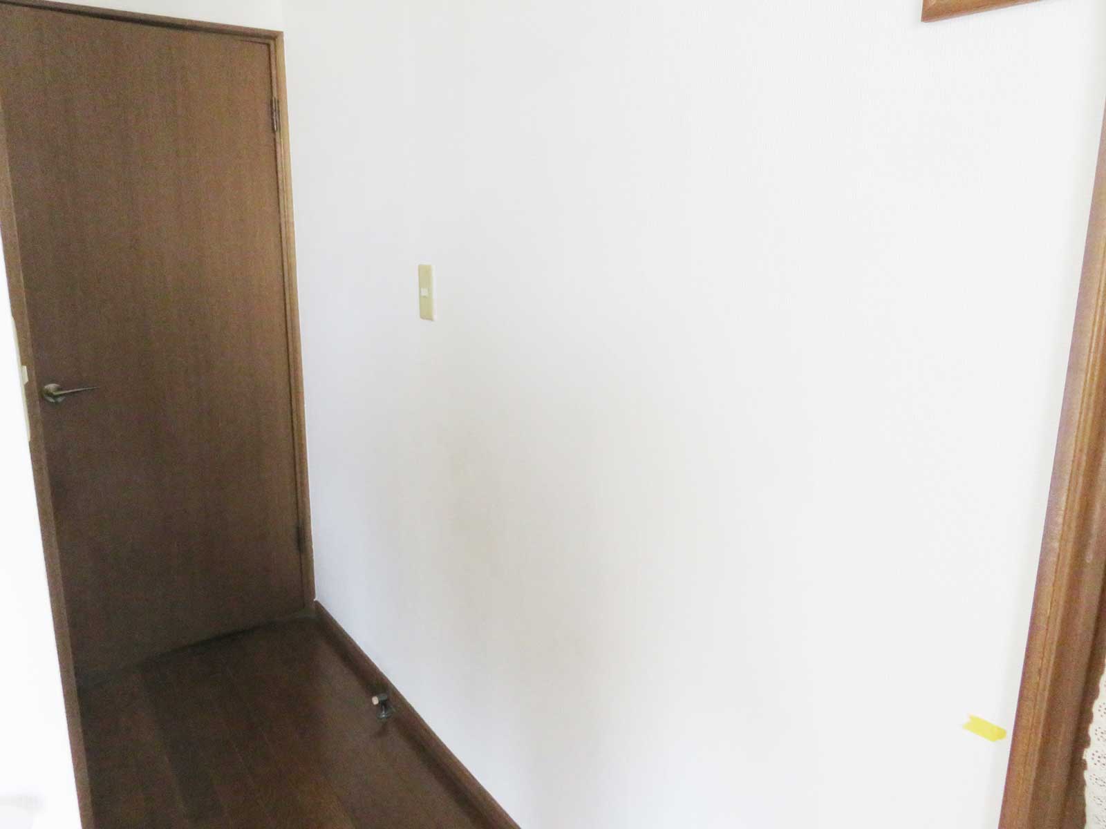 施工前　廊下　屋内手すり　木製手すり
