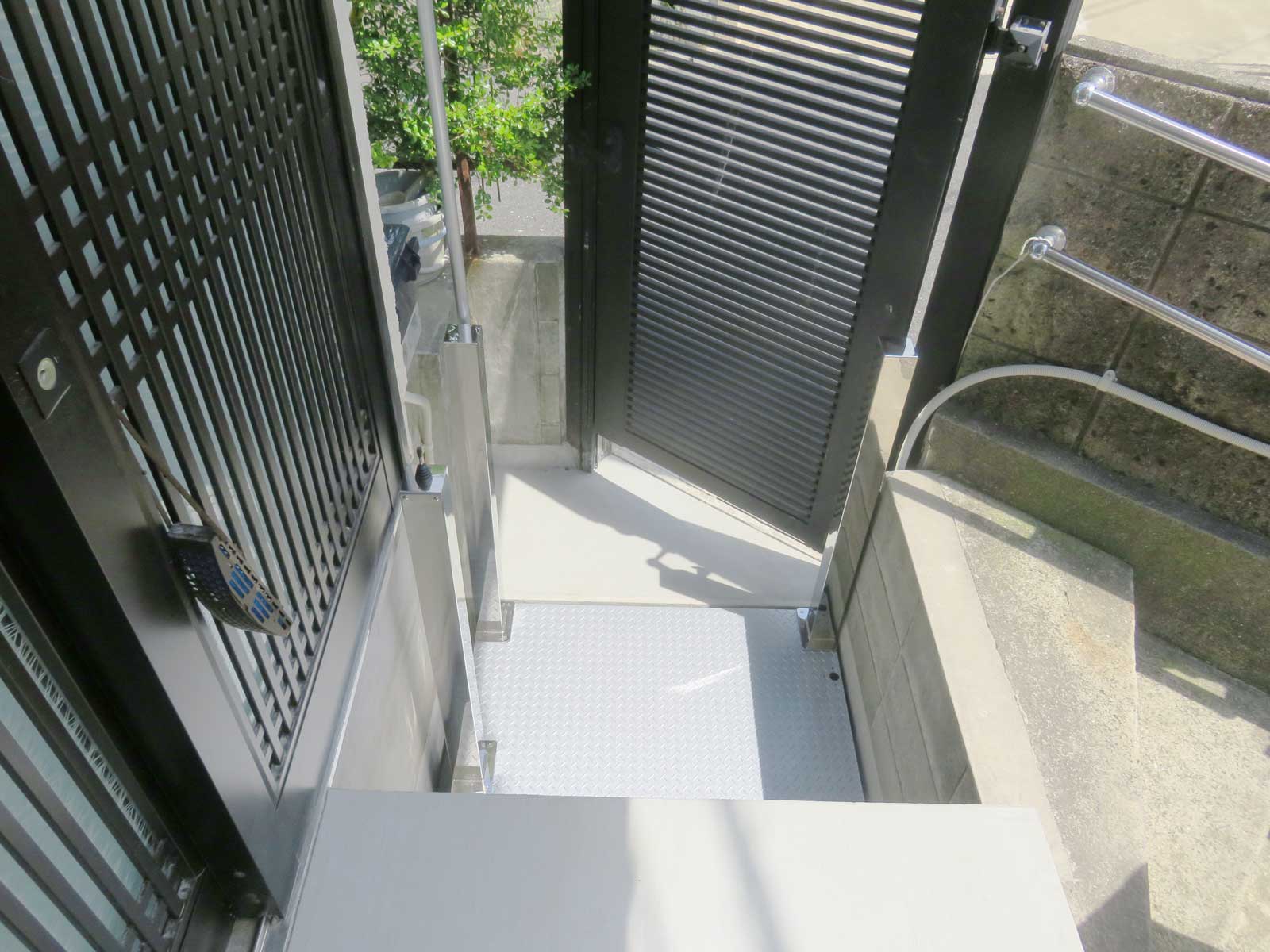 段差解消機 交換後 施工後 フラップ板撤去